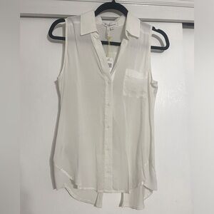 NWT BCBGeneration white blouse with slit back XXS